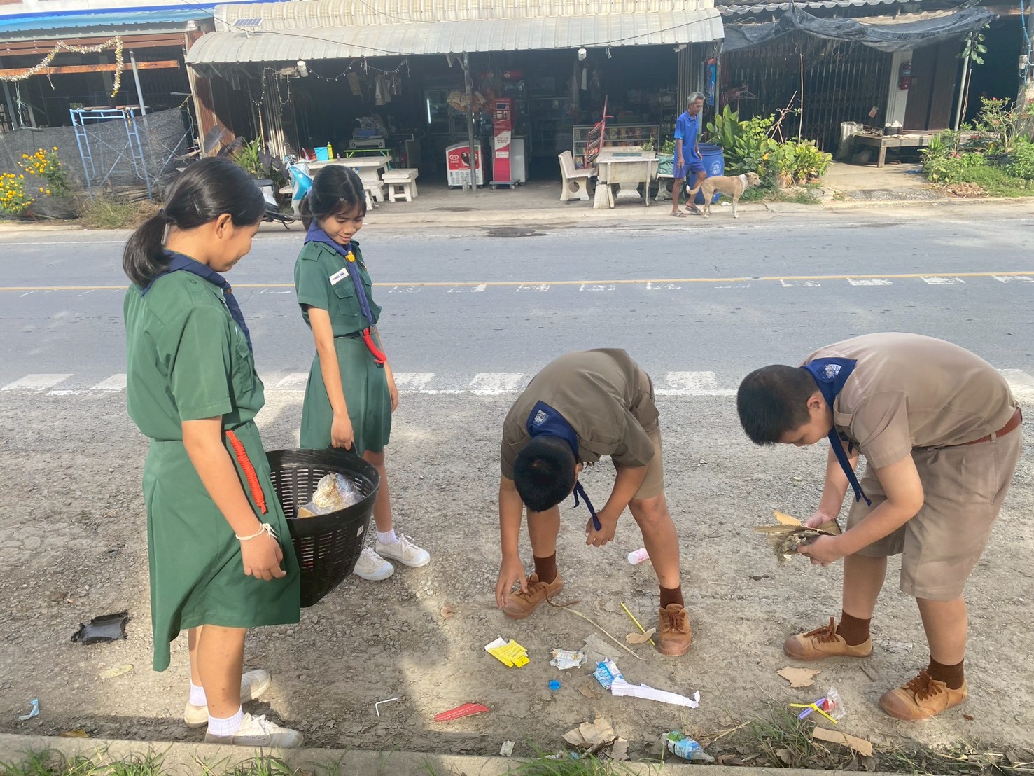 LINE ALBUM วันพระมหาธีรราชเจ้า 251124 48